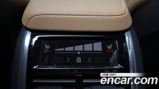 Volvo S60 2024 — photo 27
