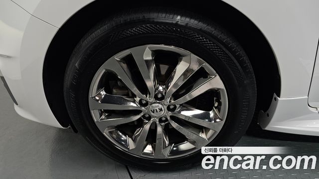 Kia Canival 2018 — photo 5
