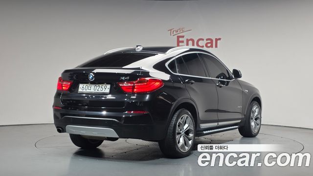 BMW X4 2016 — photo 2