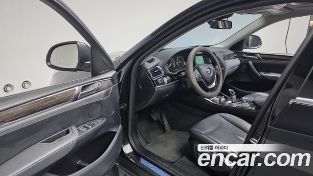 BMW X4 2016 — photo 13