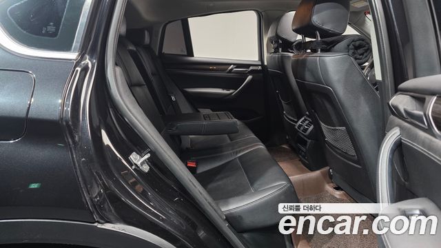 BMW X4 2016 — photo 18