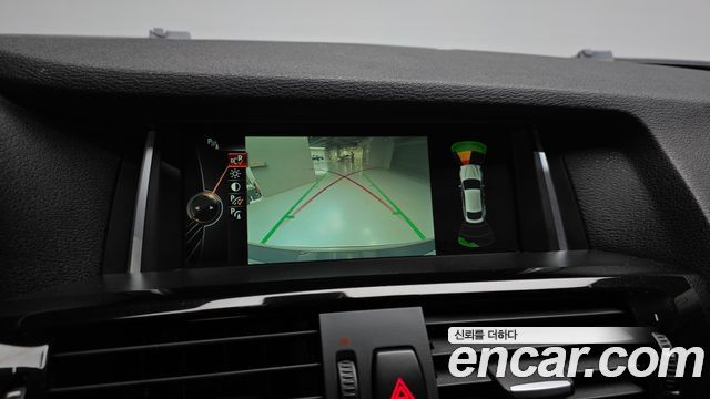 BMW X4 2016 — photo 21