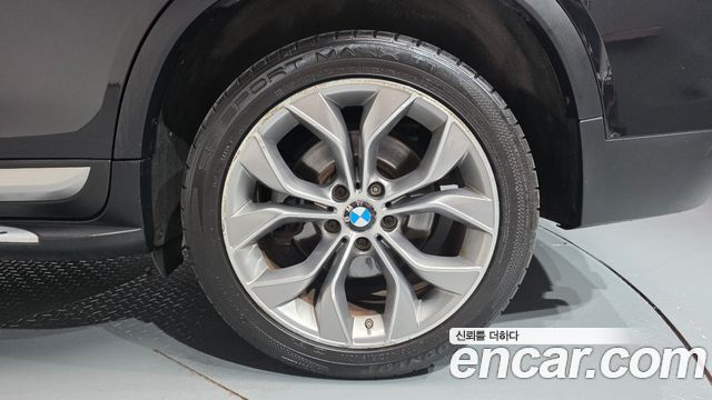 BMW X4 2016 — photo 7