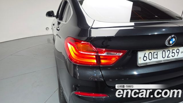 BMW X4 2016 — photo 9