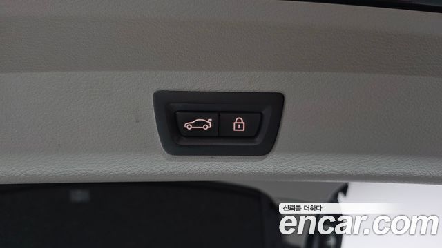 BMW X4 2016 — photo 32