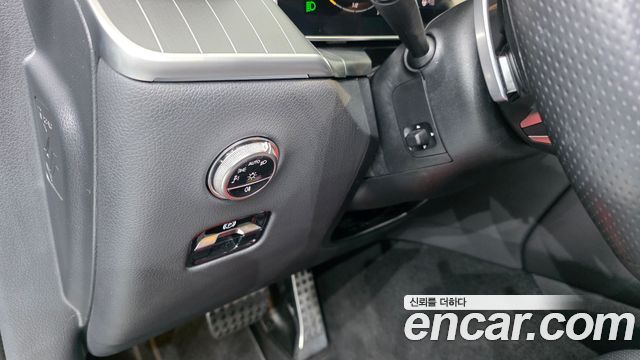 Mercedes-Benz GLC-Class 2025 — photo 25