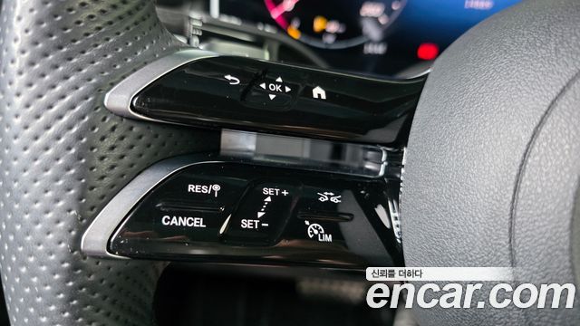 Mercedes-Benz GLC-Class 2025 — photo 26