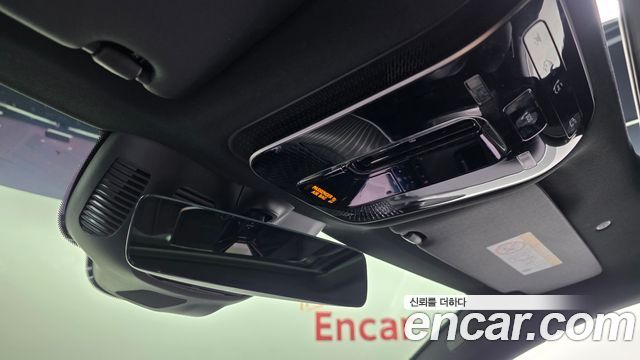Mercedes-Benz GLC-Class 2025 — photo 30