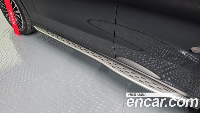 Mercedes-Benz GLC-Class 2025 — photo 31