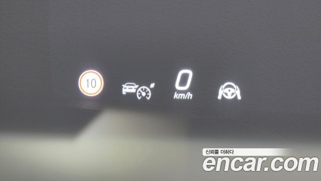 Mercedes-Benz GLC-Class 2025 — photo 33