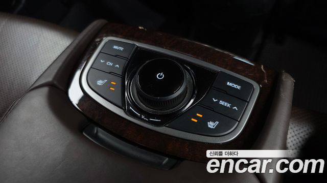 Hyundai Grandeur 2014 — photo 18