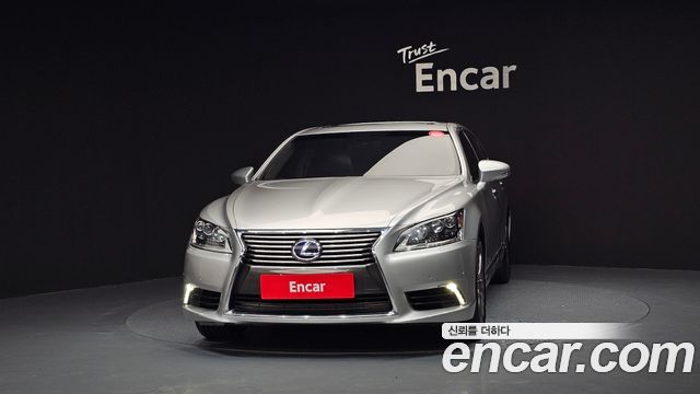 Lexus LS 2014 — photo 3