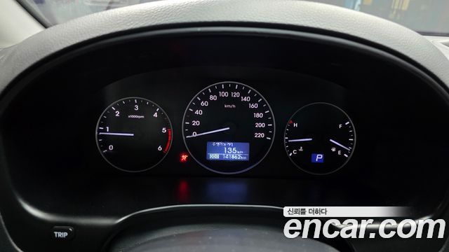 Hyundai Starex 2020 — photo 11