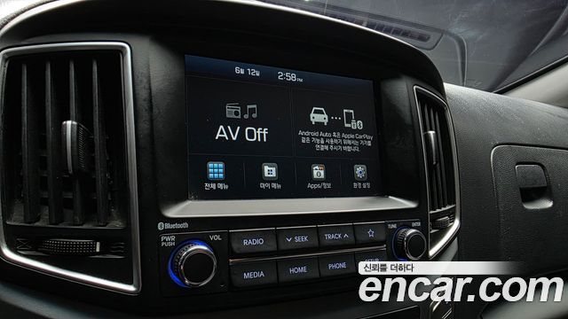 Hyundai Starex 2020 — photo 21