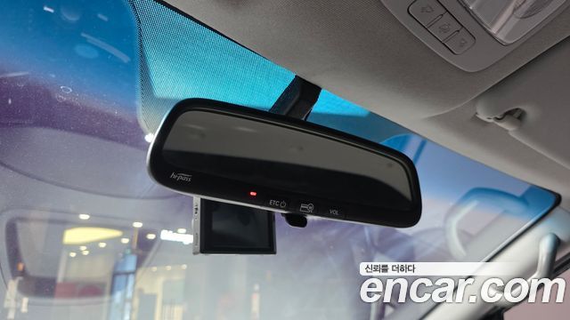 Hyundai Starex 2020 — photo 23