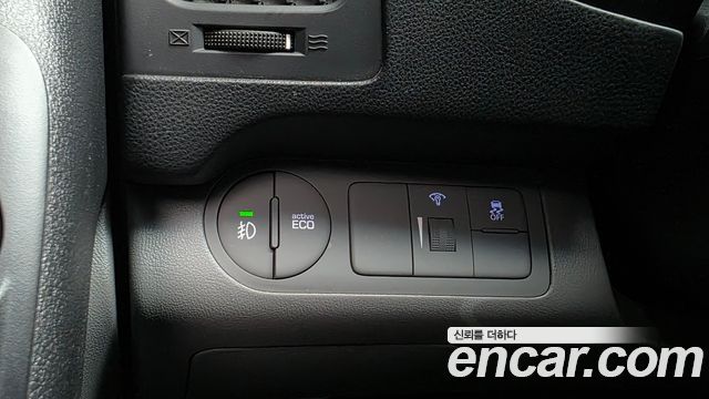 Hyundai Starex 2020 — photo 25