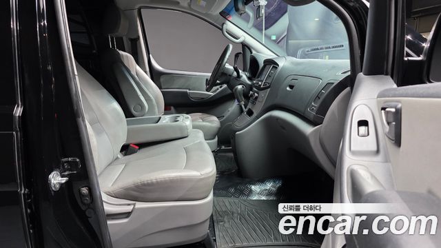 Hyundai Starex 2020 — photo 16