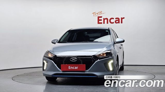 Hyundai Ioniq 2018 — photo 3