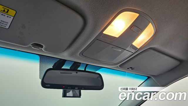 Hyundai Ioniq 2018 — photo 21