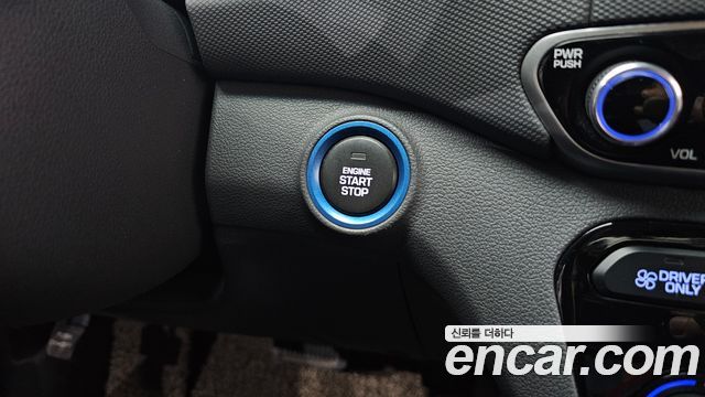 Hyundai Ioniq 2018 — photo 24