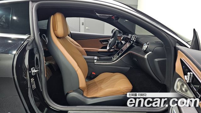 Mercedes-Benz CLE-Class 2025 — photo 16