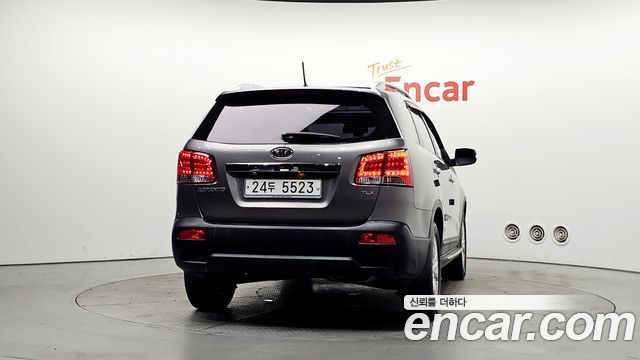 Kia Sorento 2012 — photo 4