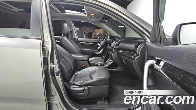 Kia Sorento 2012 — photo 12