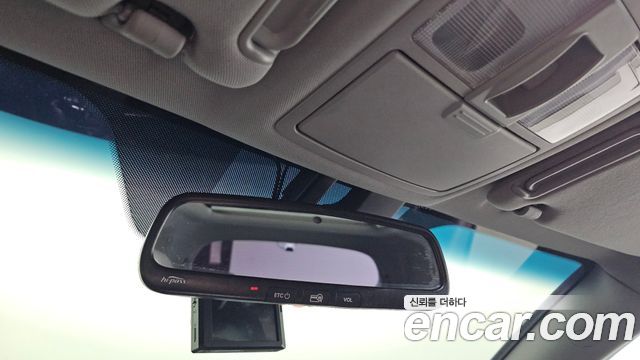 Kia Sorento 2012 — photo 17