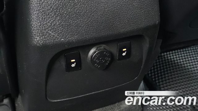 Kia Sorento 2012 — photo 18