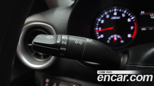 Kia K3 2022 — photo 23