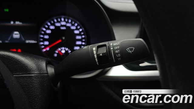 Kia K3 2022 — photo 24