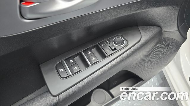 Kia K3 2022 — photo 29