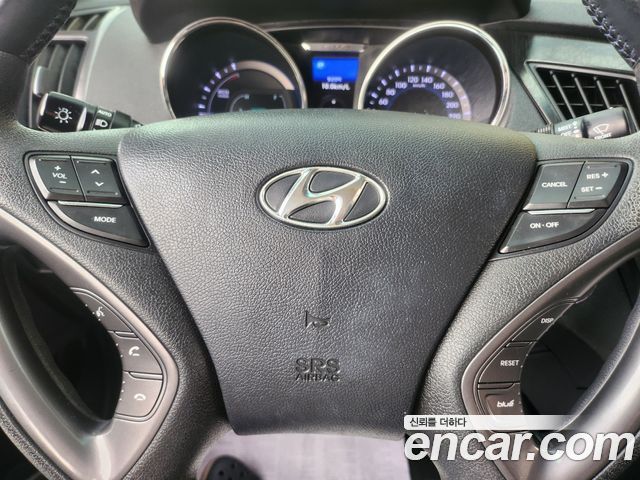 Hyundai Sonata 2012 — photo 12