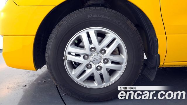 Hyundai Starex 2018 — photo 5