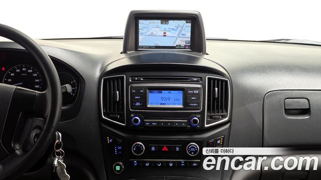 Hyundai Starex 2018 — photo 15