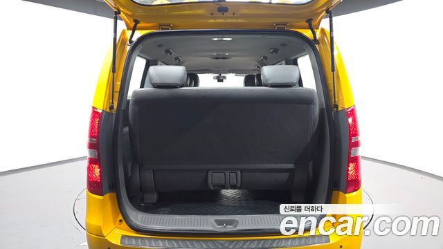 Hyundai Starex 2018 — photo 20