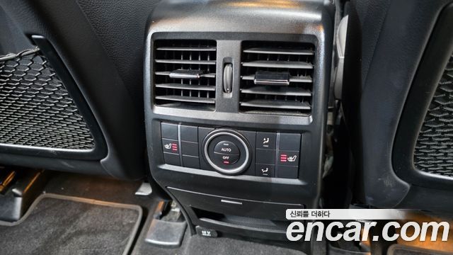 Mercedes-Benz GLE-Class 2018 — photo 19