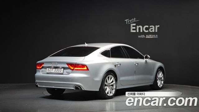 Audi A7 2013 — photo 2