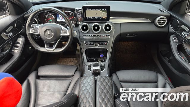Mercedes-Benz C-Class 2018 — photo 7