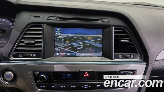 Hyundai Sonata 2015 — photo 14