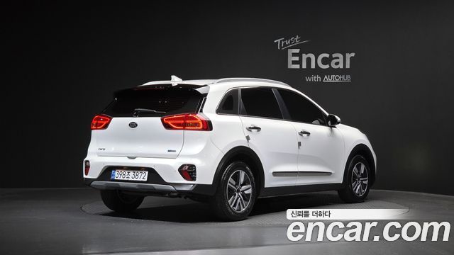 Kia Niro 2020 — photo 2