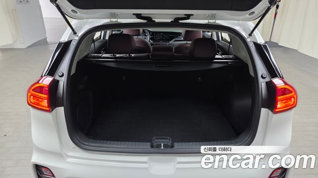 Kia Niro 2020 — photo 22