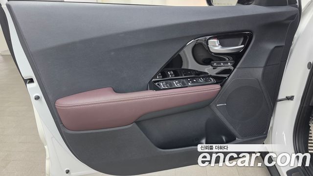 Kia Niro 2020 — photo 14