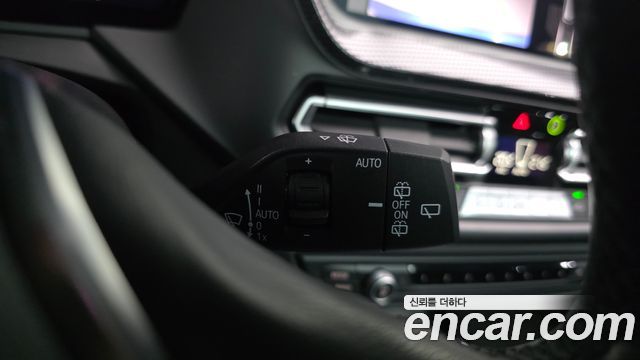 BMW 1-Series 2023 — photo 29