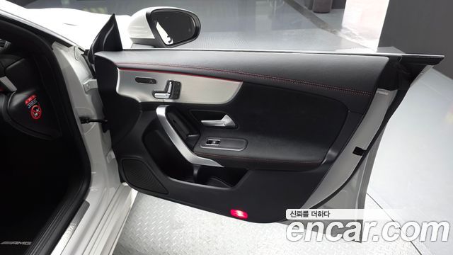 Mercedes-Benz CLA-Class 2025 — photo 14