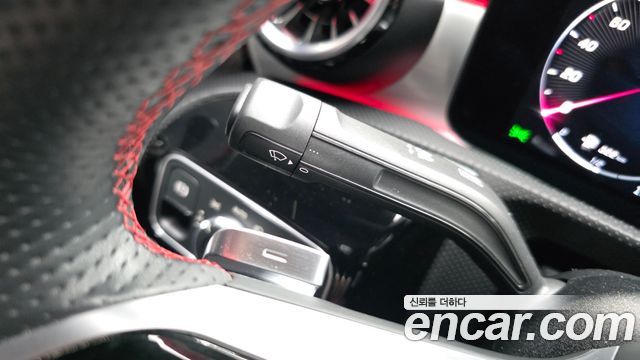 Mercedes-Benz CLA-Class 2025 — photo 28
