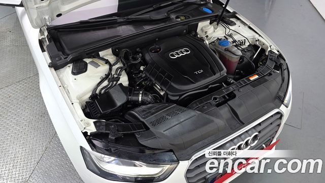 Audi A4 2013 — photo 6