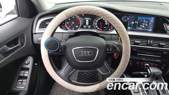 Audi A4 2013 — photo 13