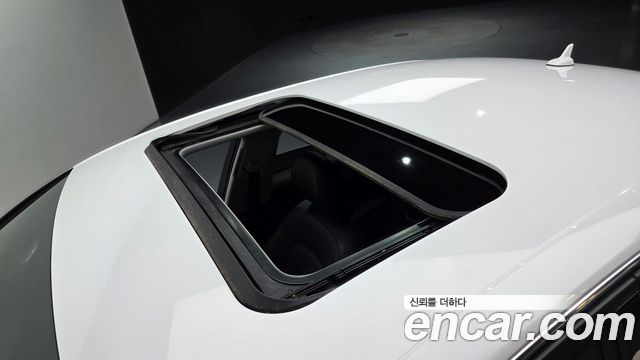 Audi A4 2013 — photo 19