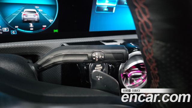 Mercedes-Benz CLA-Class 2020 — photo 12